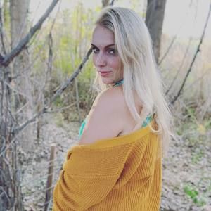 Meet your Posher, Breanna